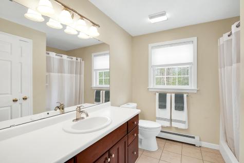 32 Heritage Drive Berwick ME 03901