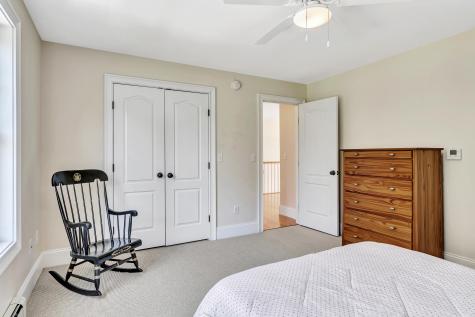 5 Mussel Cove Lane Falmouth ME 04105