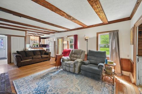 90 Route 133 Winthrop ME 04364