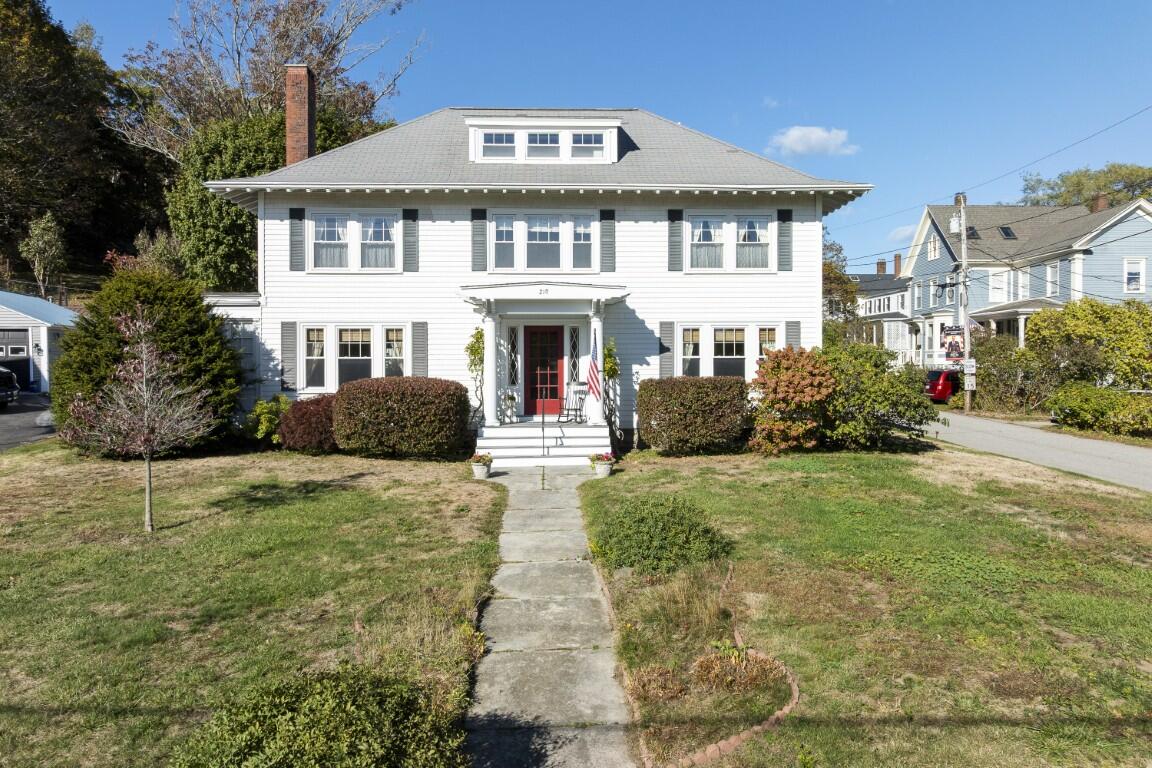 210 Ocean Point Road Boothbay ME 04544