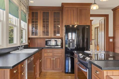 210 Ocean Point Road Boothbay ME 04544