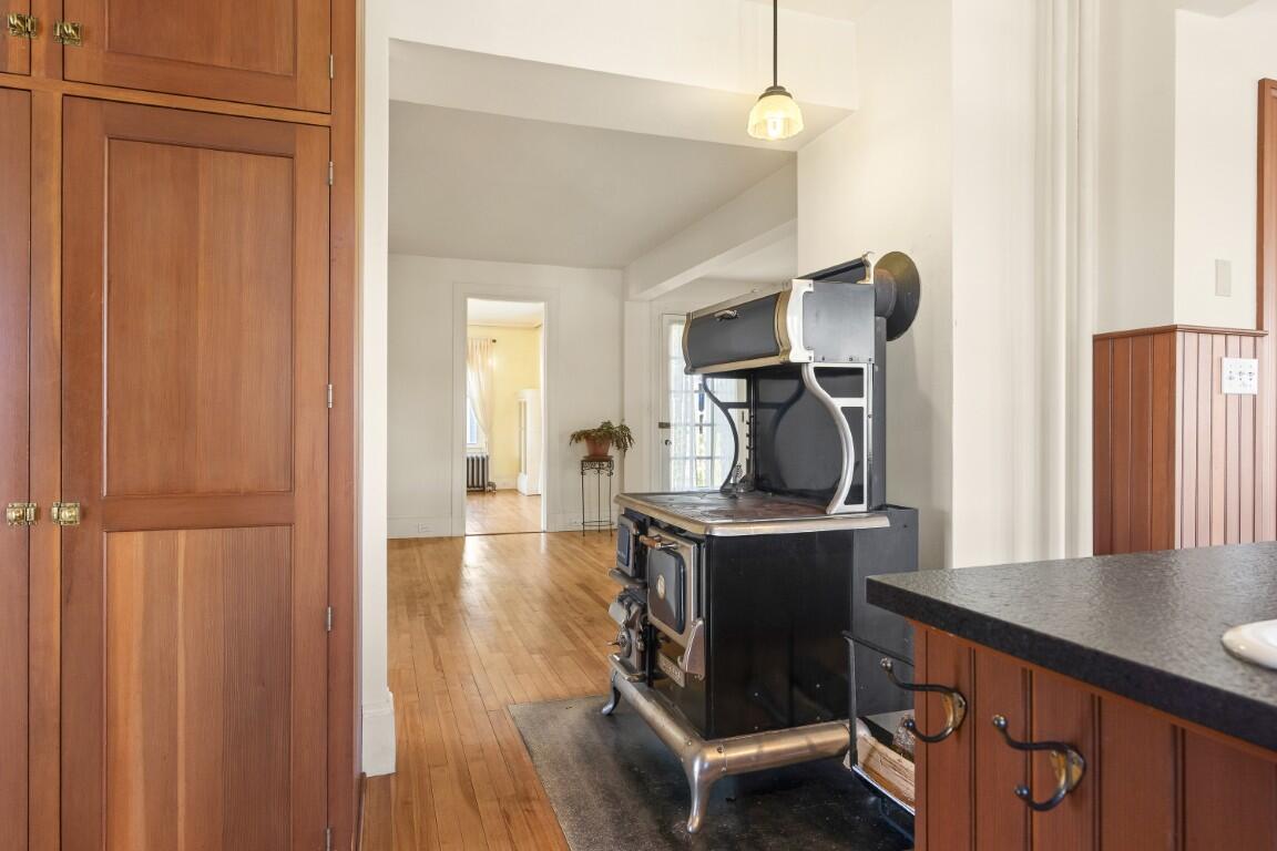 210 Ocean Point Road Boothbay ME 04544