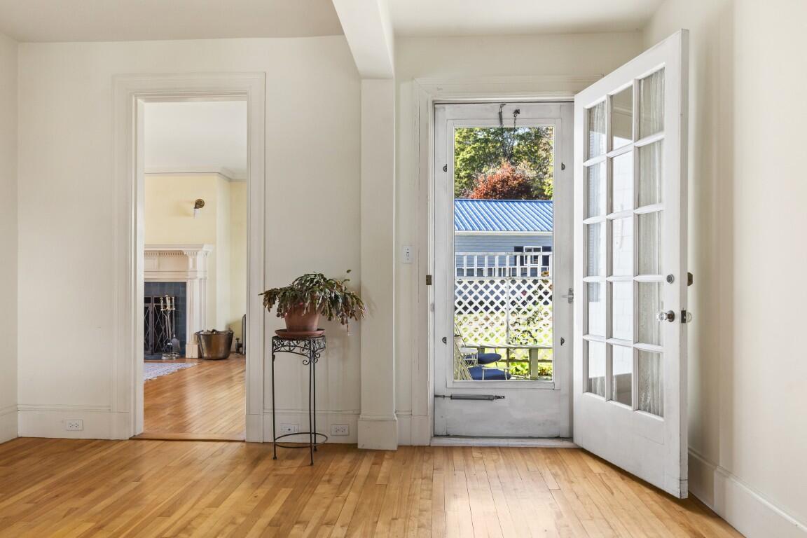 210 Ocean Point Road Boothbay ME 04544