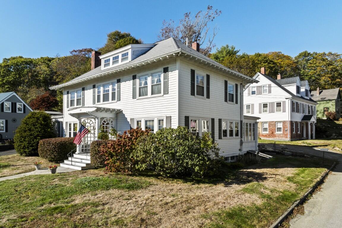 210 Ocean Point Road Boothbay ME 04544