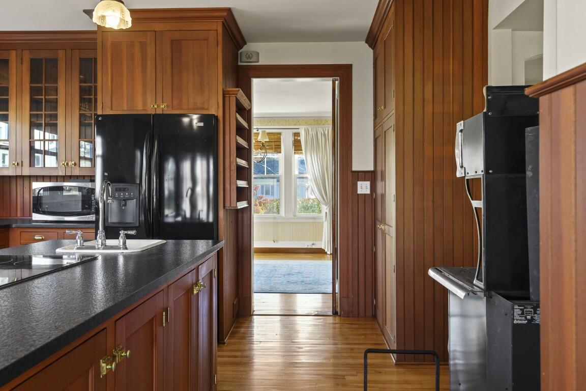 210 Ocean Point Road Boothbay ME 04544