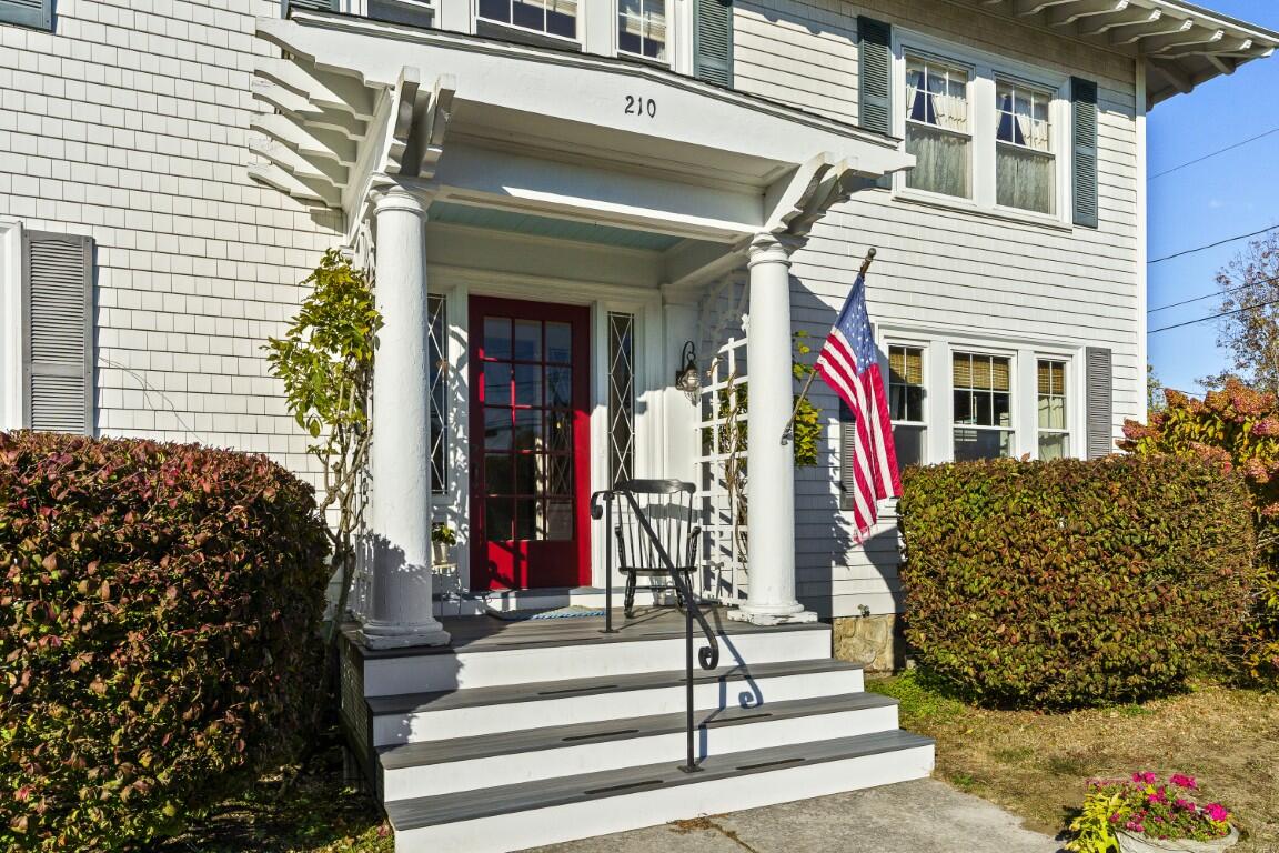 210 Ocean Point Road Boothbay ME 04544