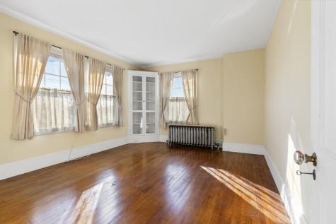 210 Ocean Point Road Boothbay ME 04544