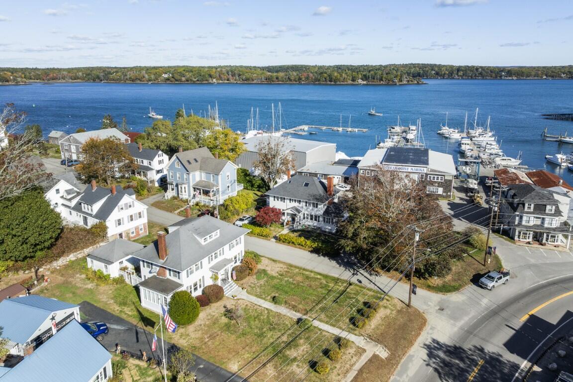 210 Ocean Point Road Boothbay ME 04544