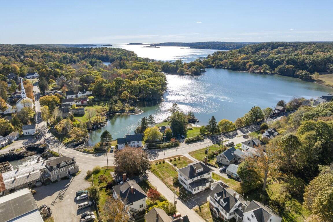 210 Ocean Point Road Boothbay ME 04544