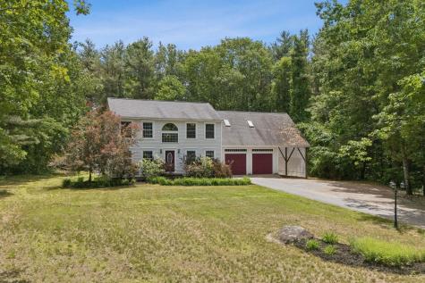 13 Percy Hawkes Road Windham ME 04062