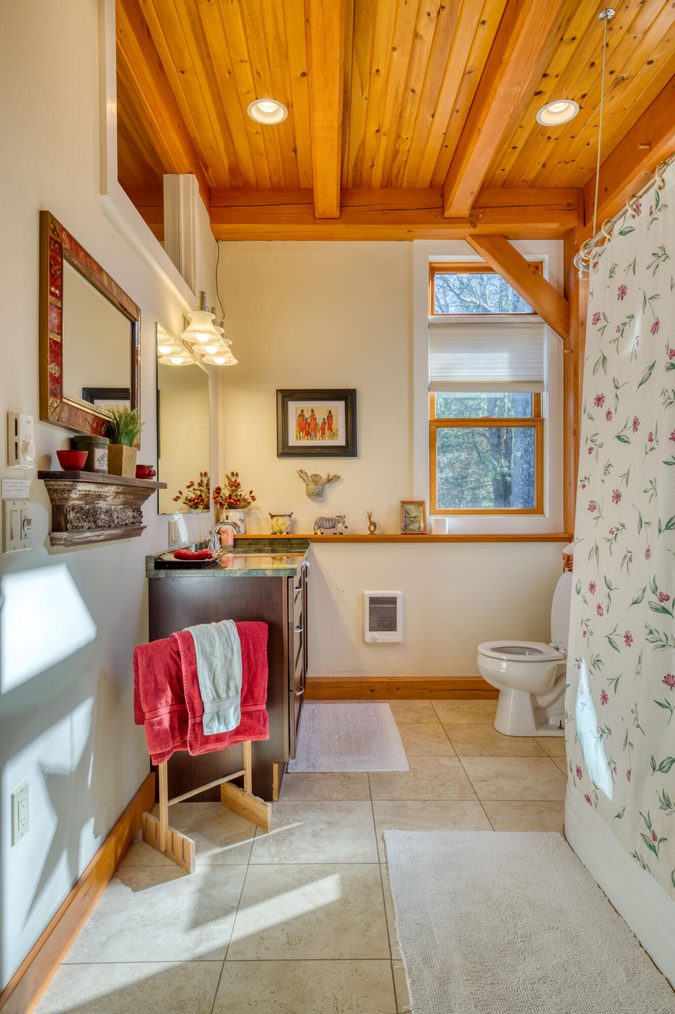 17 Cove Road Lamoine ME 04605