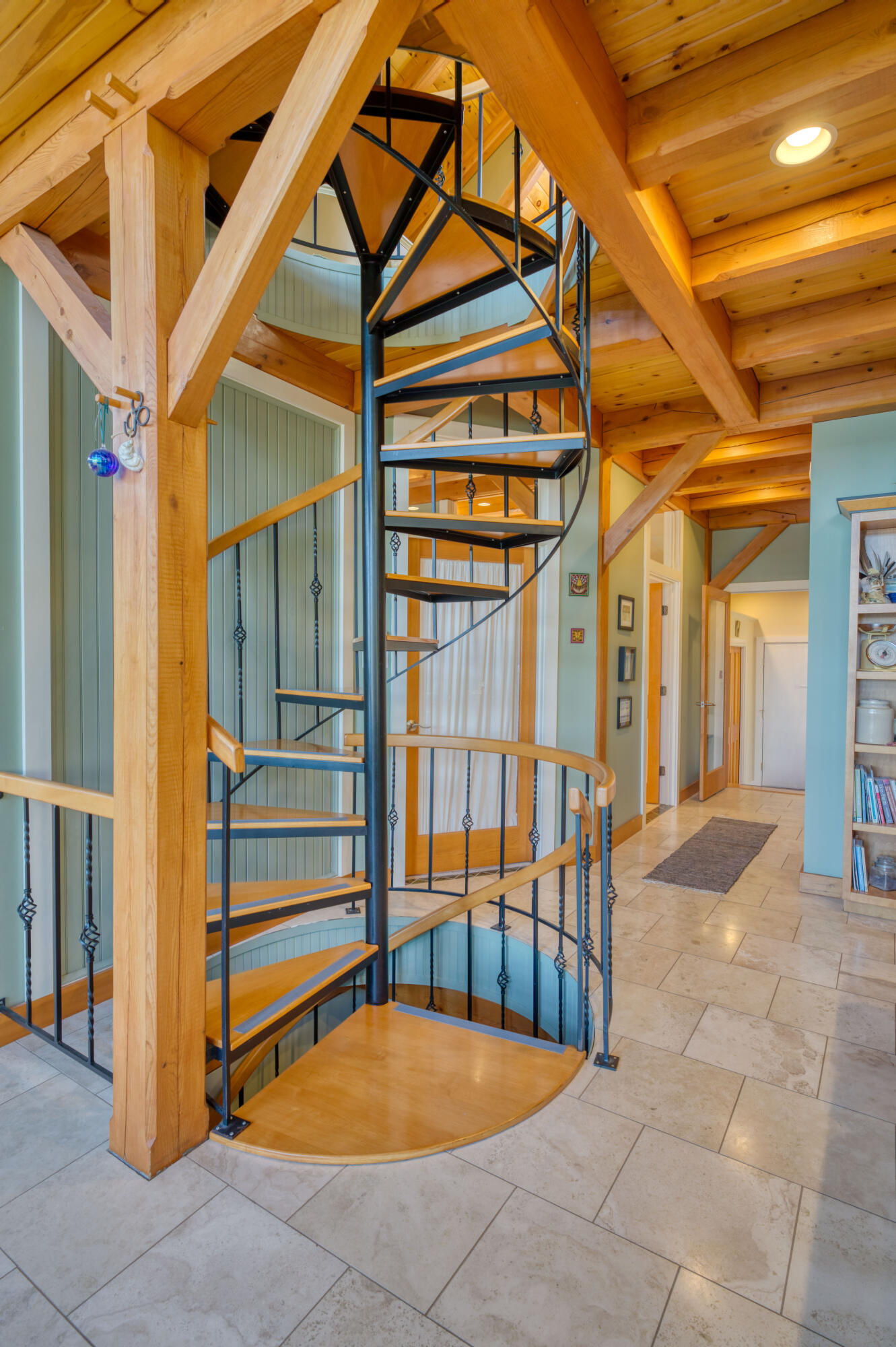 17 Cove Road Lamoine ME 04605