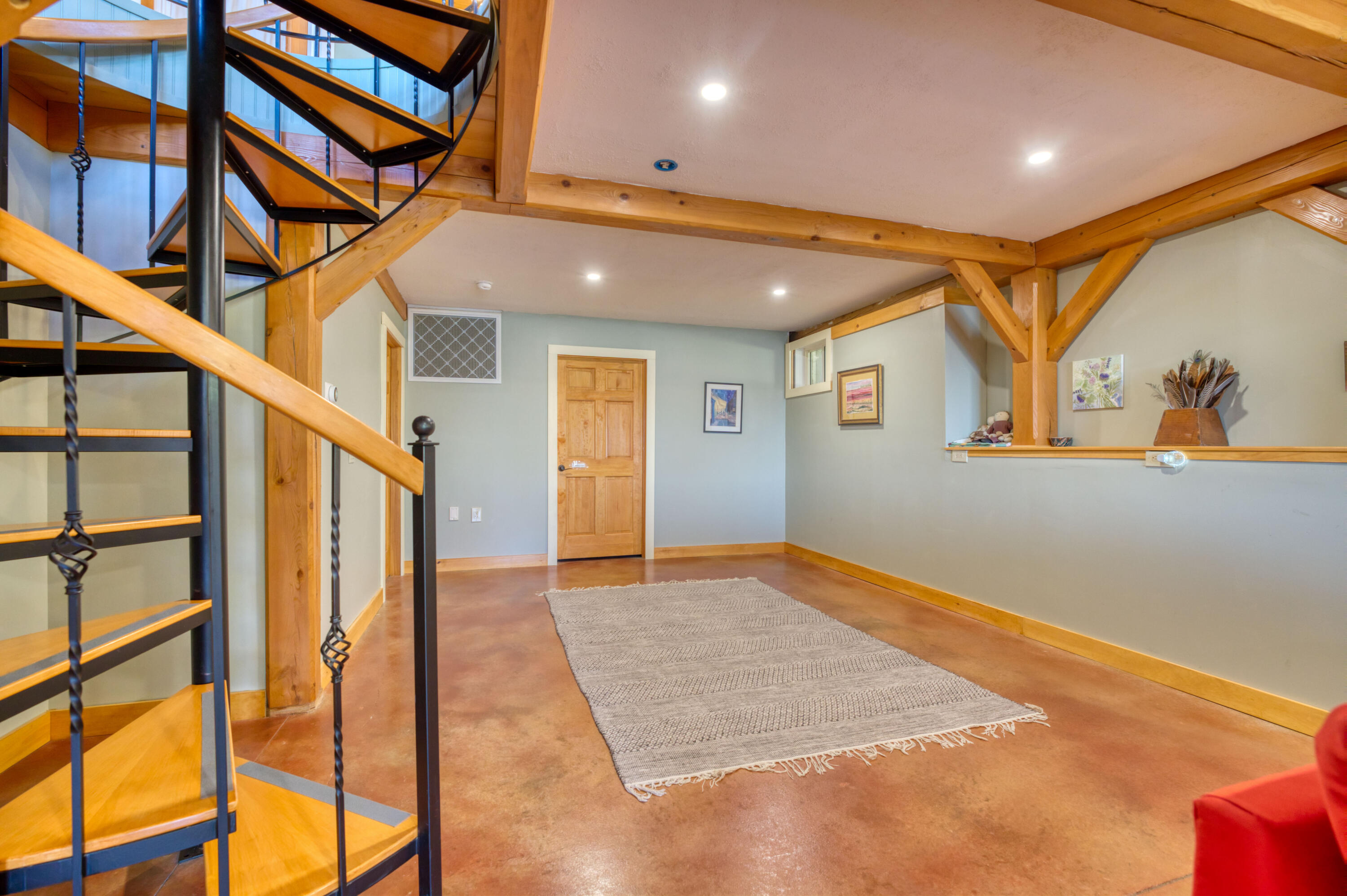17 Cove Road Lamoine ME 04605