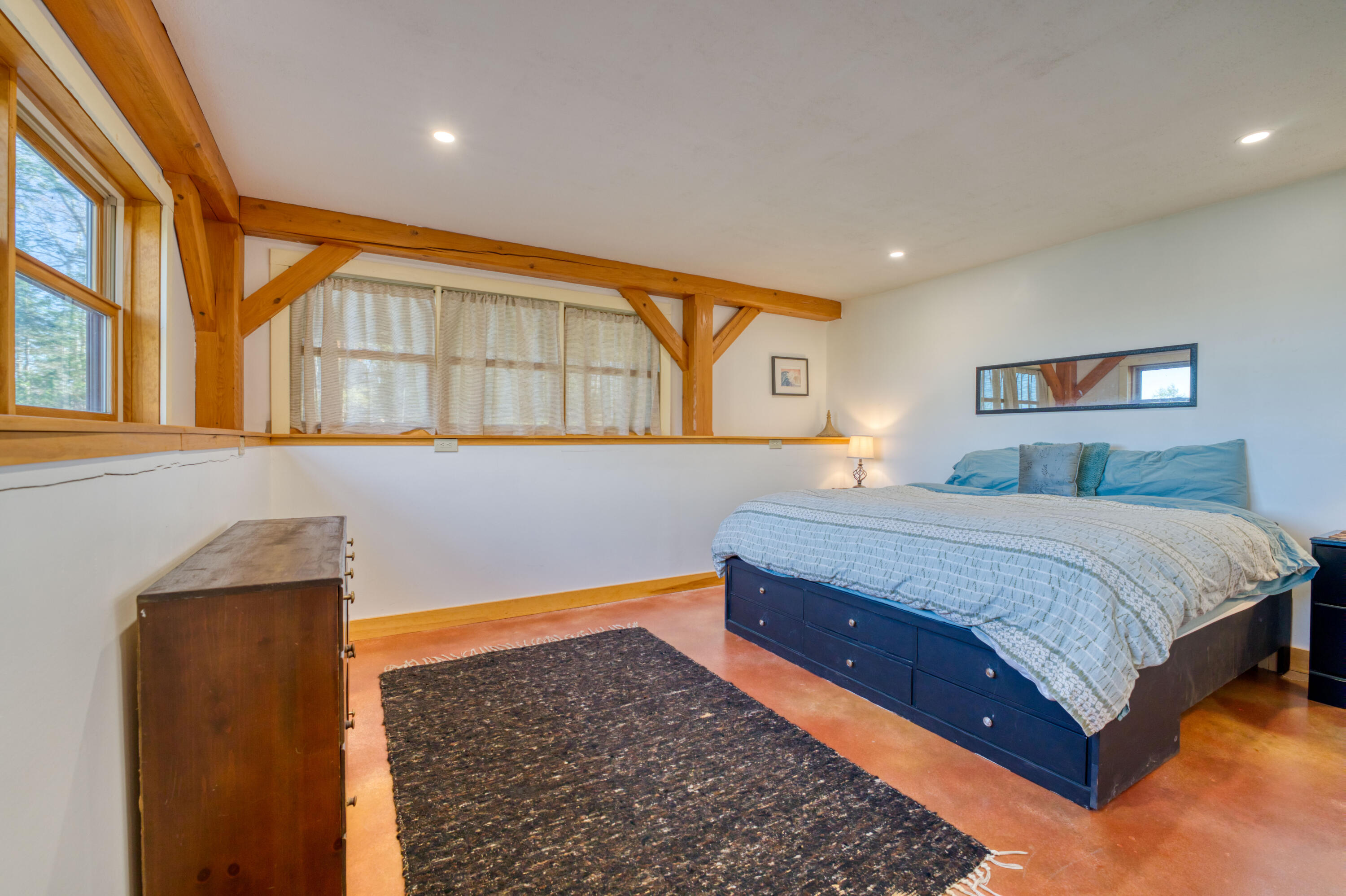 17 Cove Road Lamoine ME 04605