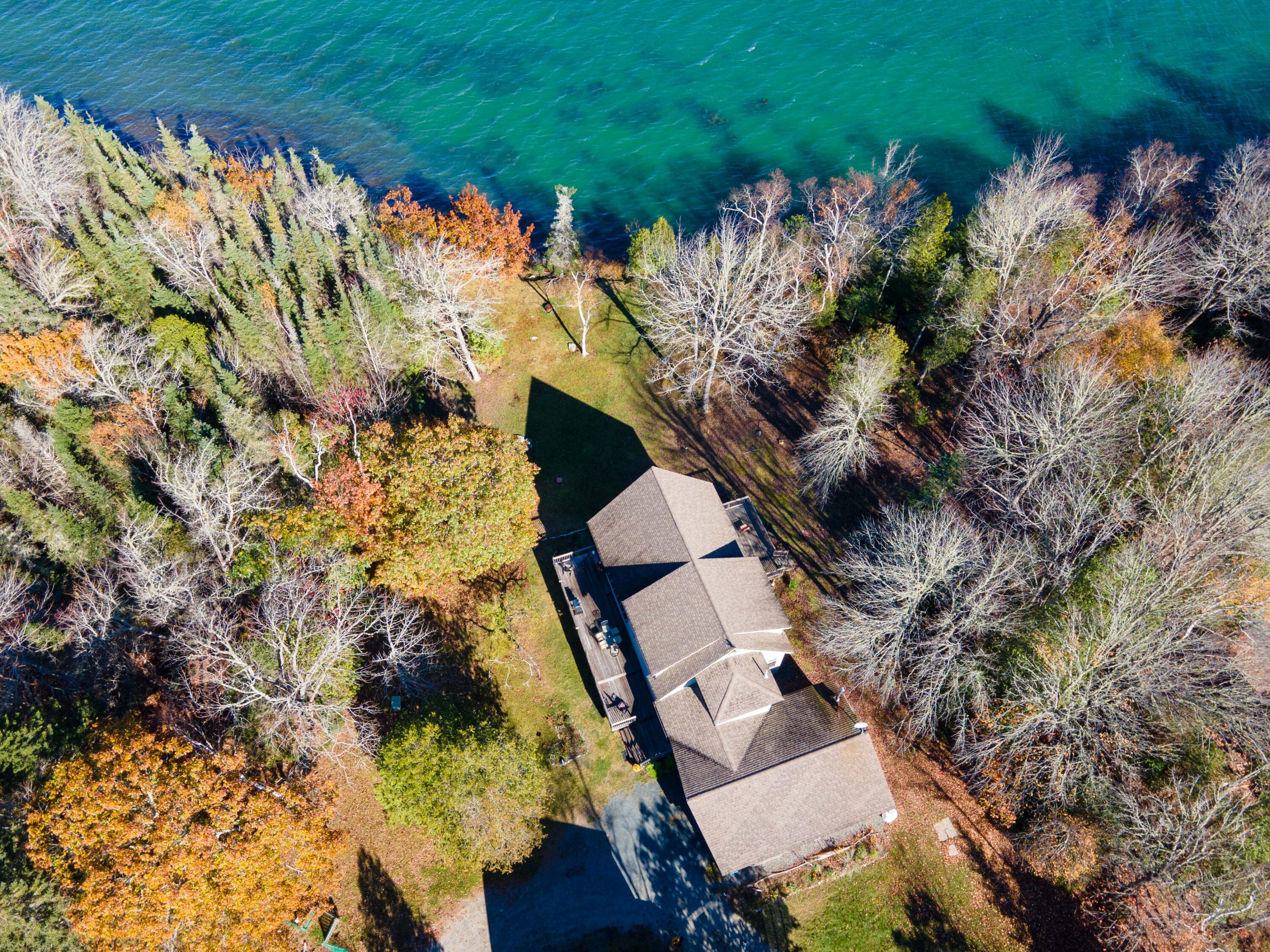 17 Cove Road Lamoine ME 04605