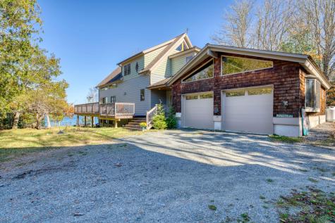 17 Cove Road Lamoine ME 04605