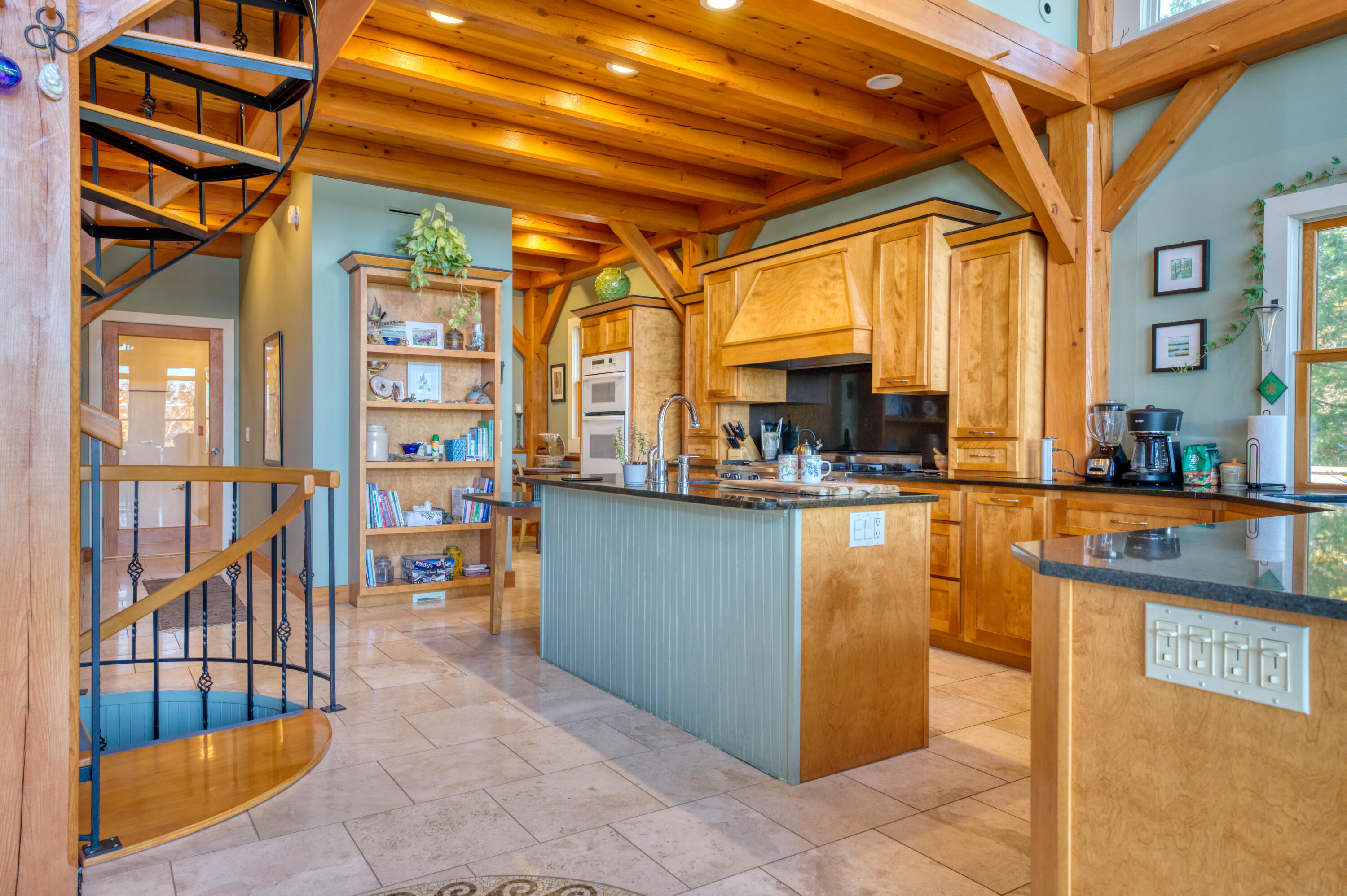 17 Cove Road Lamoine ME 04605