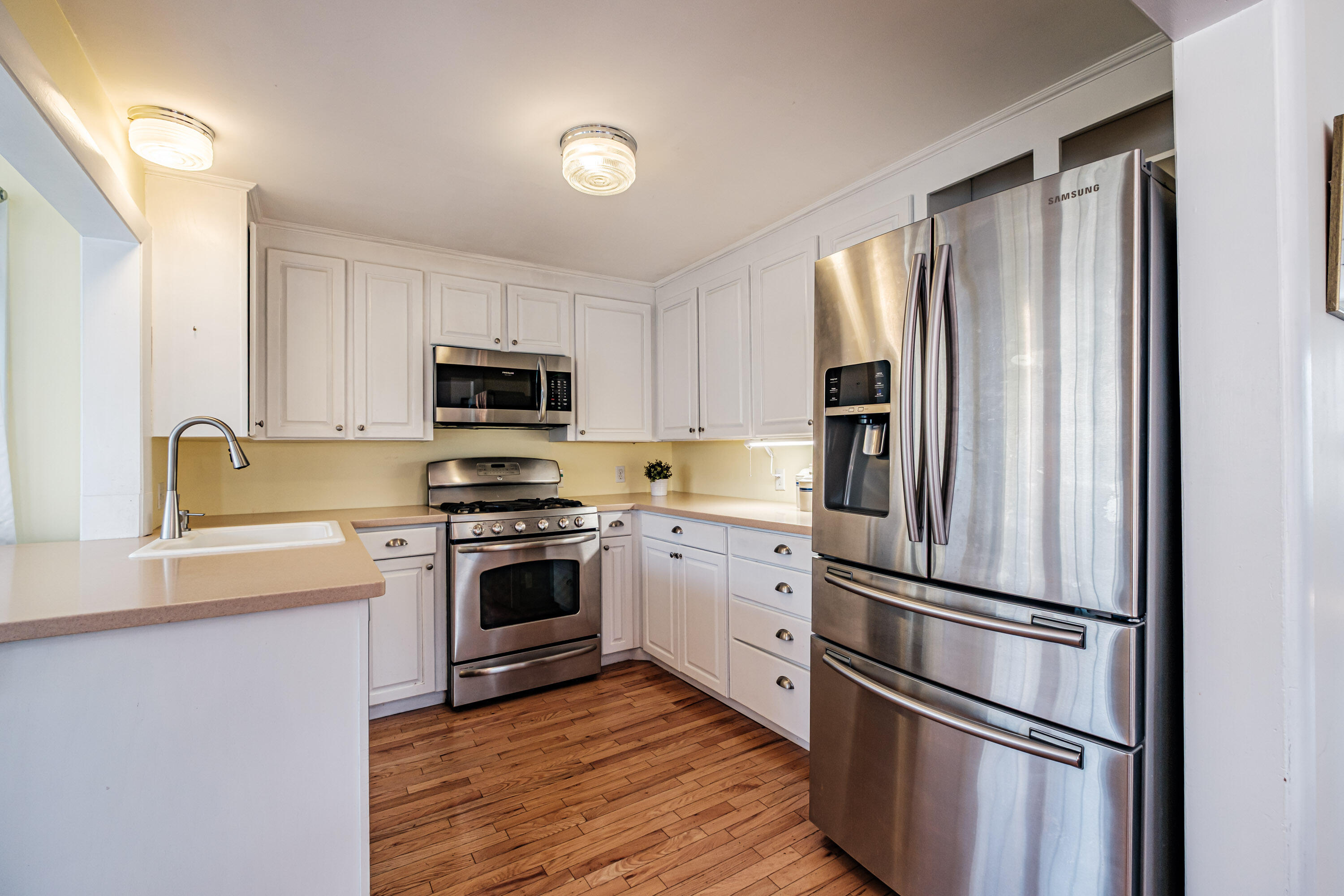 9 Pleasant Avenue Scarborough ME 04074