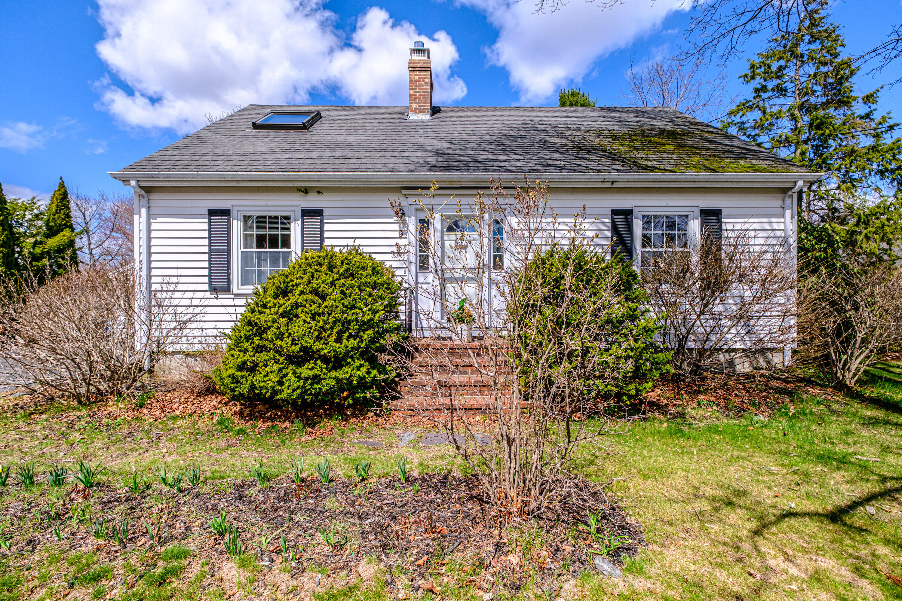 9 Pleasant Avenue Scarborough ME 04074
