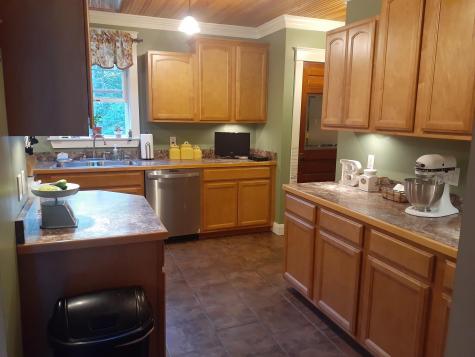 30 Country Lane Belgrade ME 04917