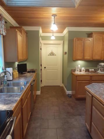 30 Country Lane Belgrade ME 04917