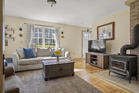 11 N Dyer Neck Road Newcastle ME 04553
