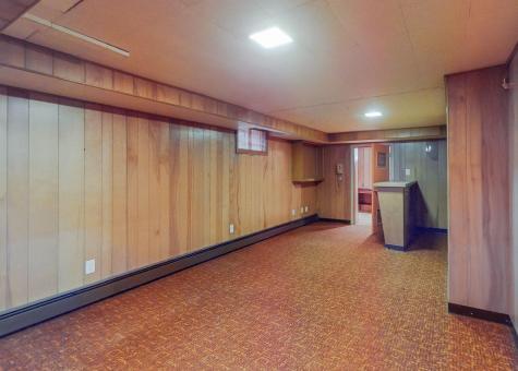 223 Lake Street Auburn ME 04210