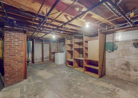 223 Lake Street Auburn ME 04210