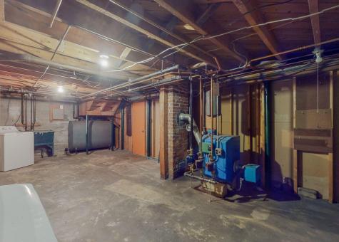 223 Lake Street Auburn ME 04210