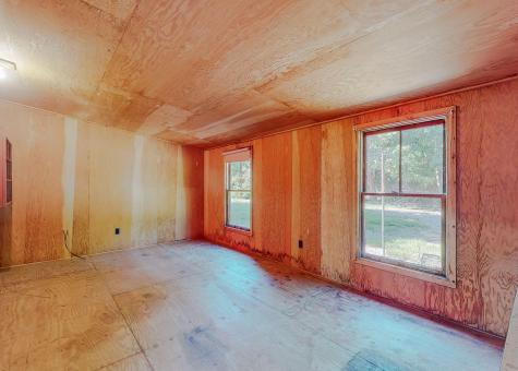 223 Lake Street Auburn ME 04210