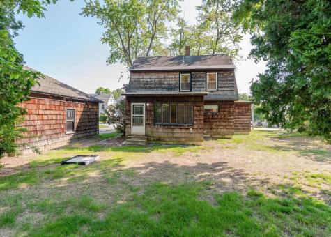 223 Lake Street Auburn ME 04210