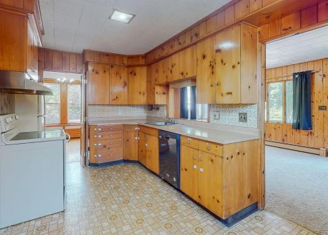 223 Lake Street Auburn ME 04210