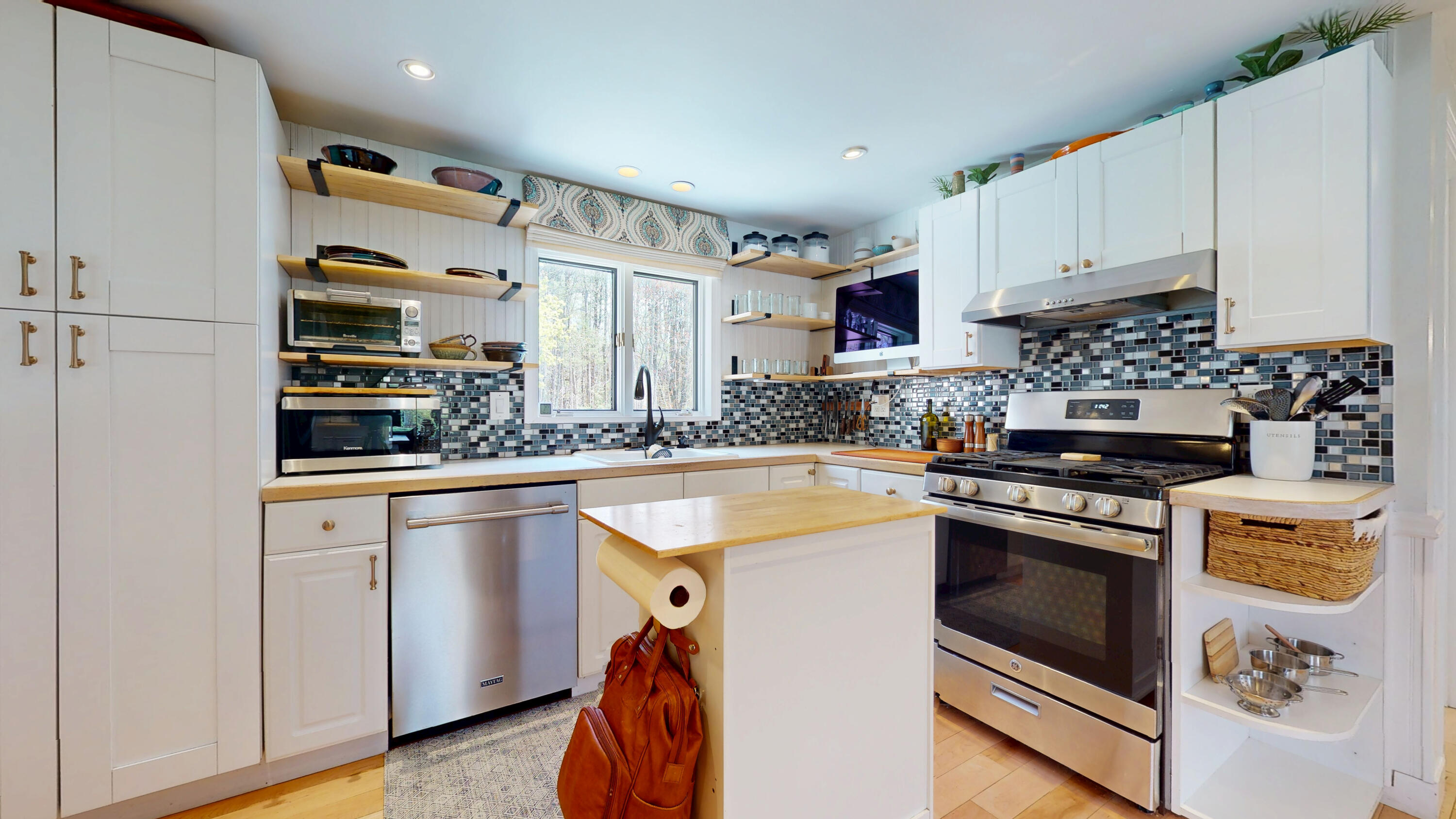 11 Macarthur Avenue Old Orchard Beach ME 04064