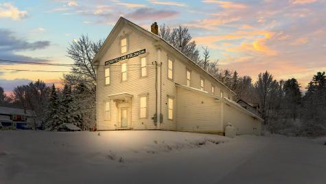 17 Turner Street Buckfield ME 04220