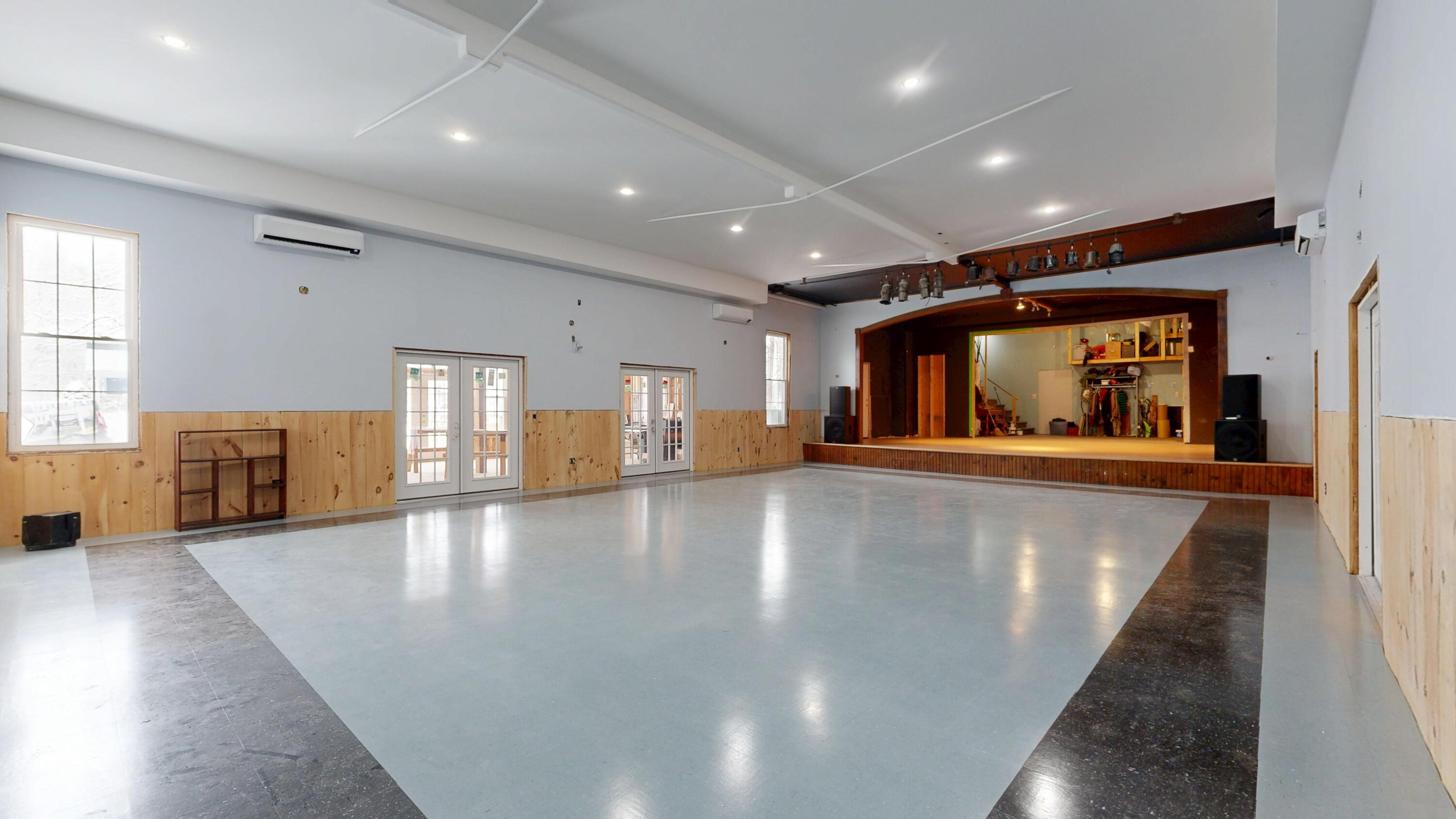 17 Turner Street Buckfield ME 04220