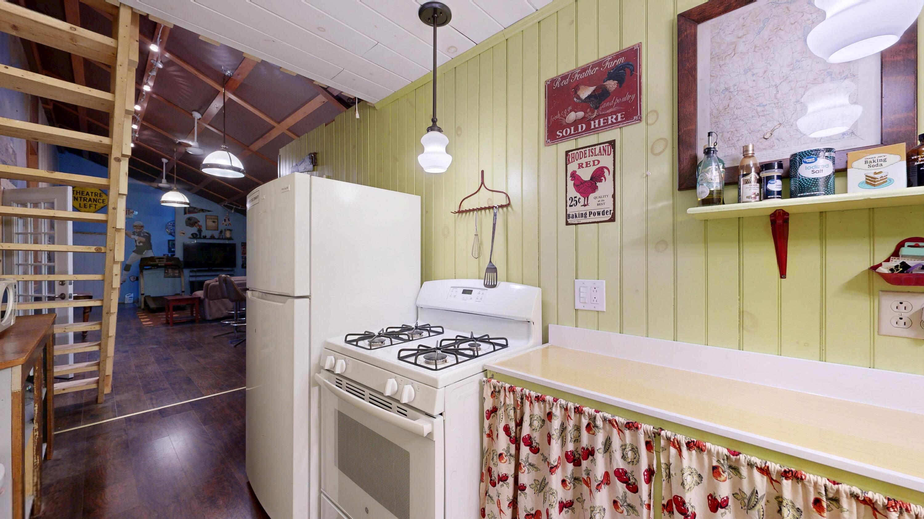 17 Turner Street Buckfield ME 04220