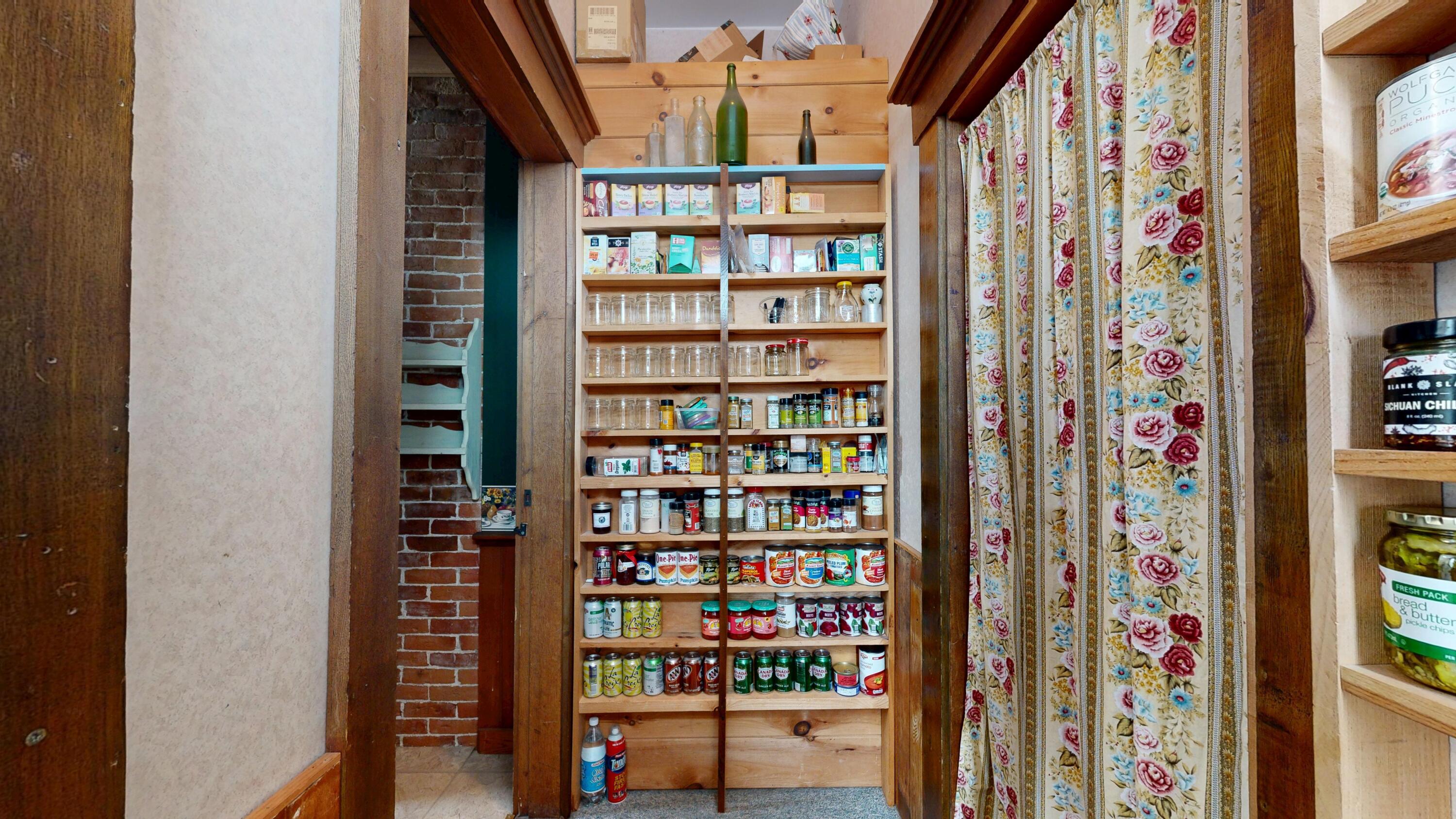 17 Turner Street Buckfield ME 04220