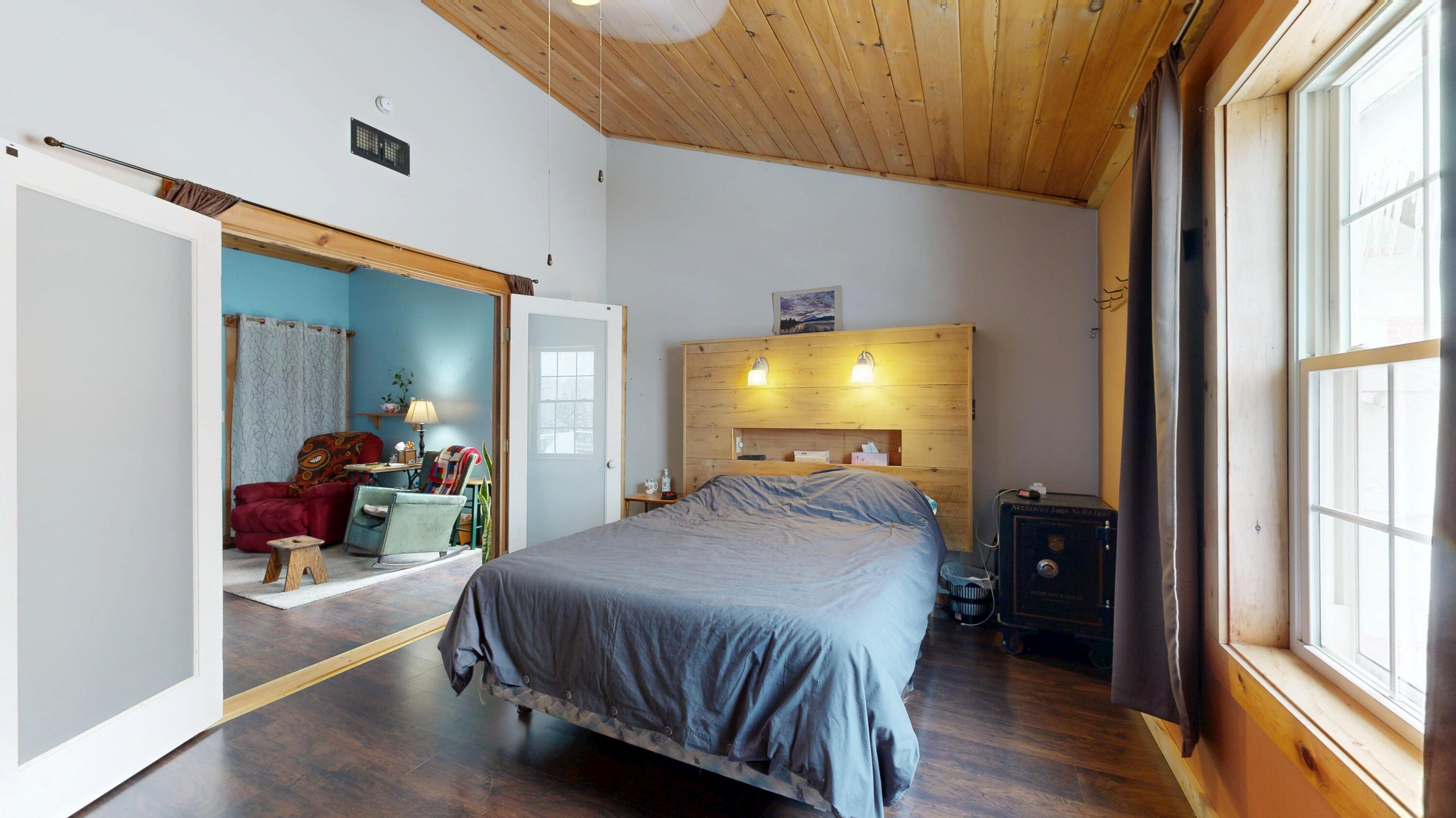 17 Turner Street Buckfield ME 04220