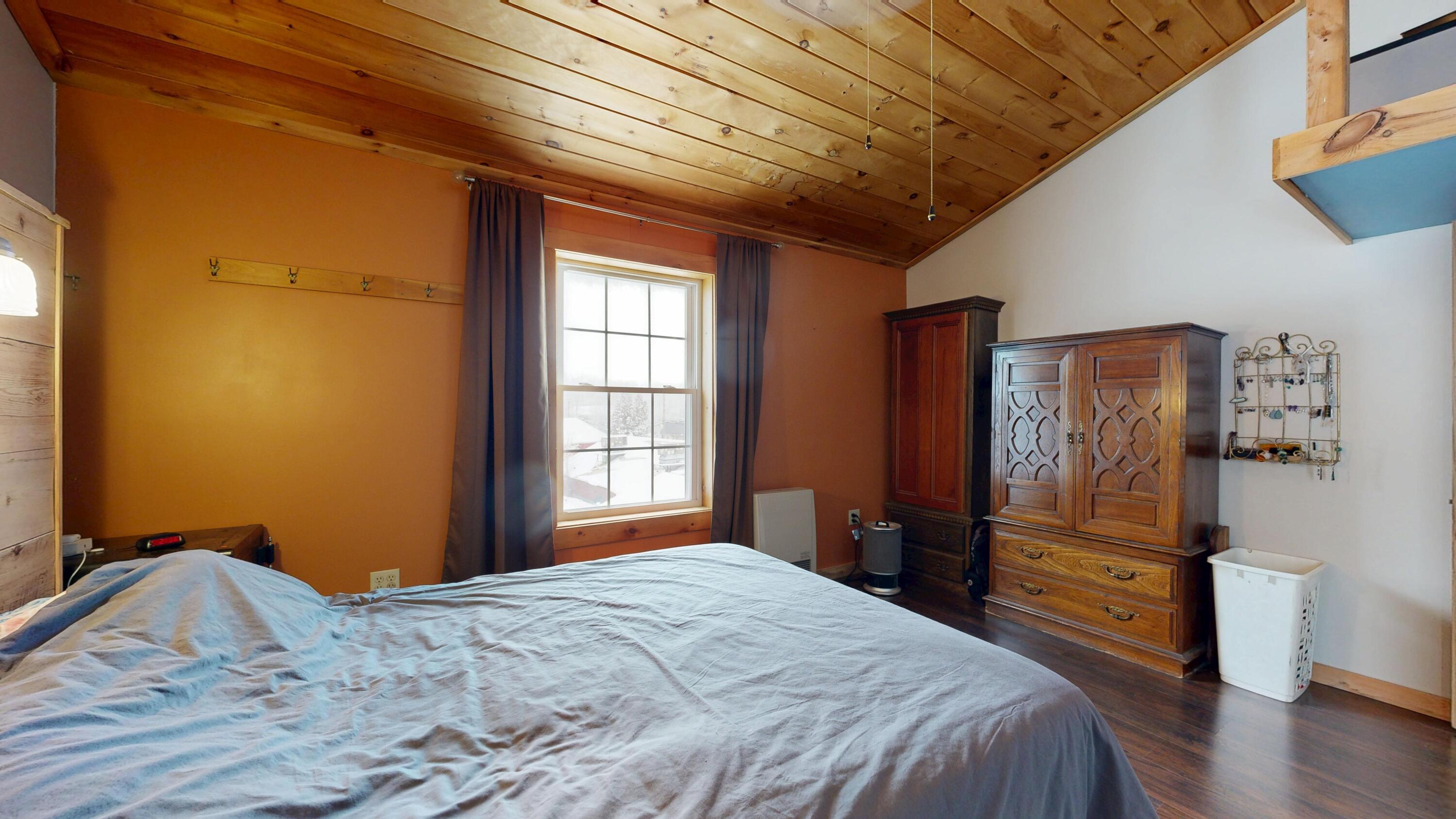 17 Turner Street Buckfield ME 04220