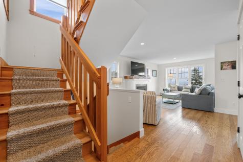 27 Oceanside Road Harpswell ME 04079