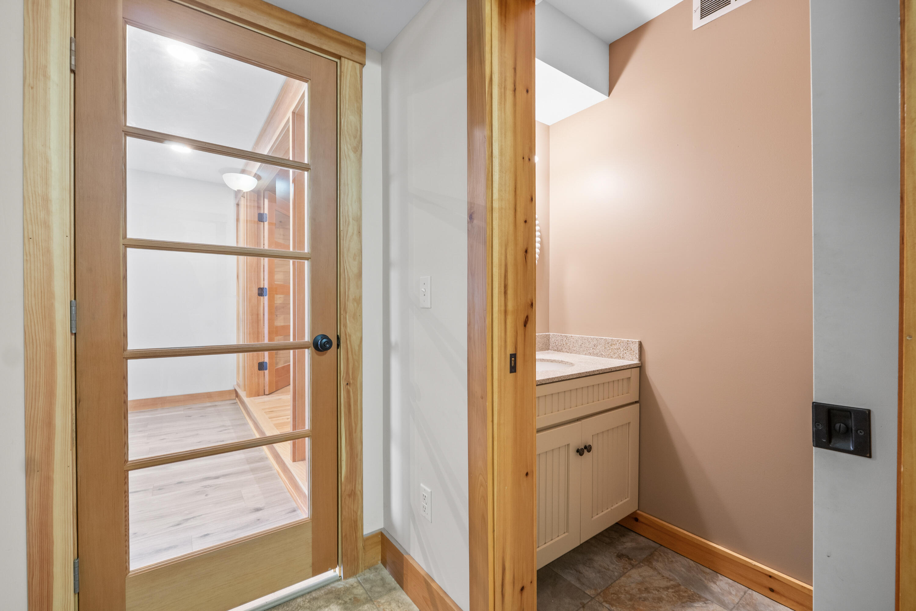 27 Oceanside Road Harpswell ME 04079