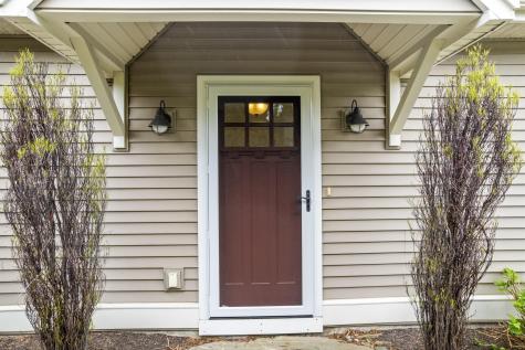 27 Oceanside Road Harpswell ME 04079