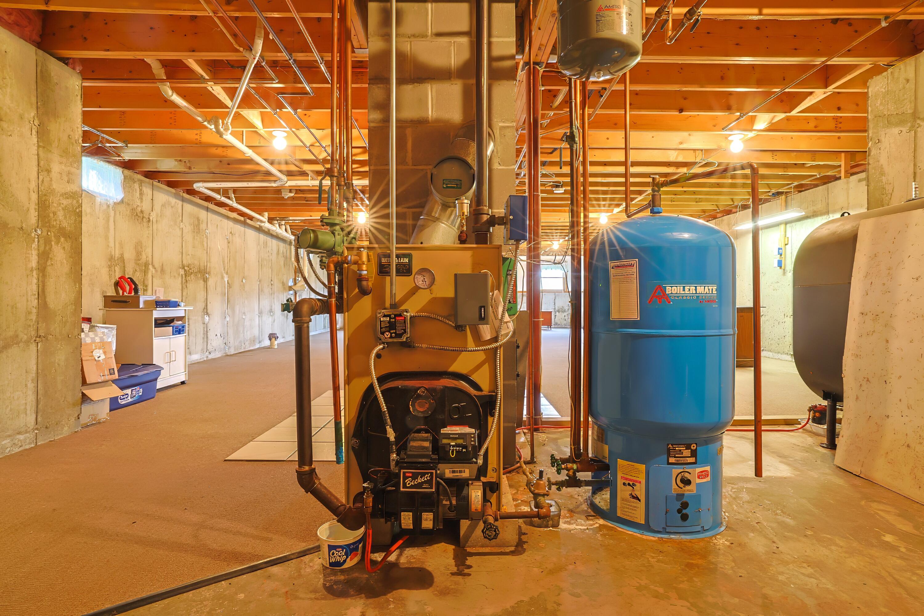 86 Newbury Neck Road Surry ME 04684