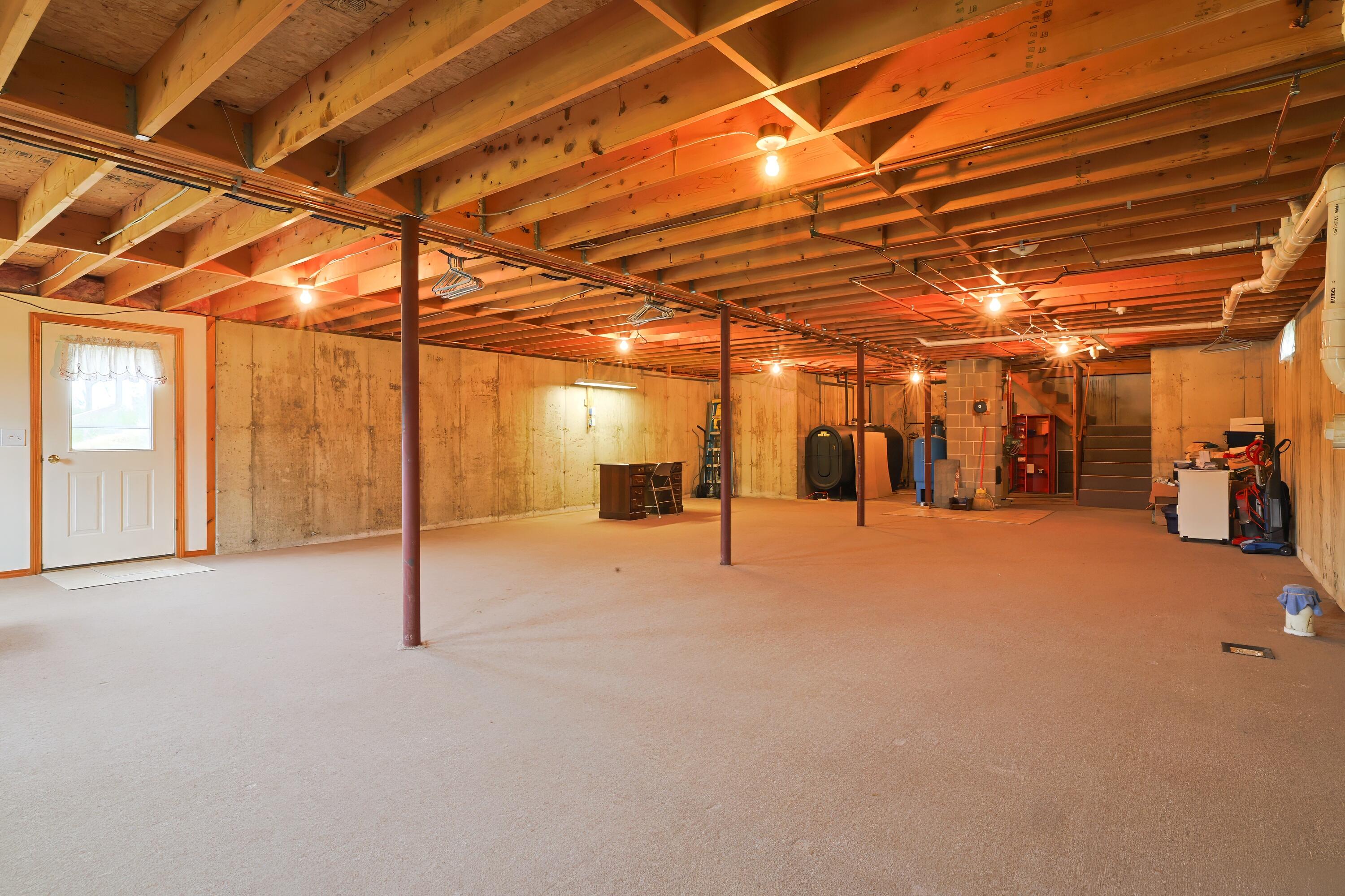 86 Newbury Neck Road Surry ME 04684