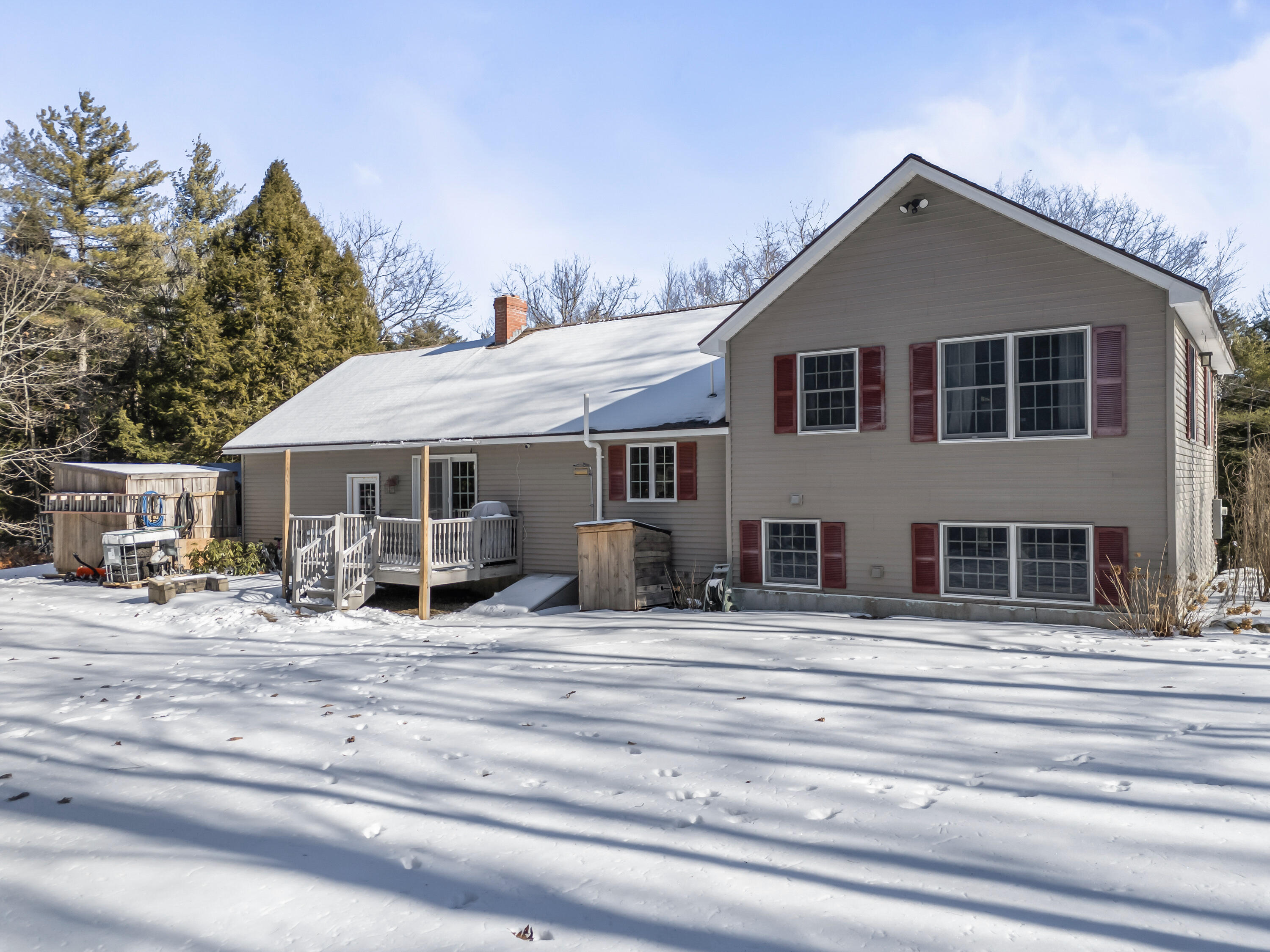 383 Jewett Road Pittston ME 04345