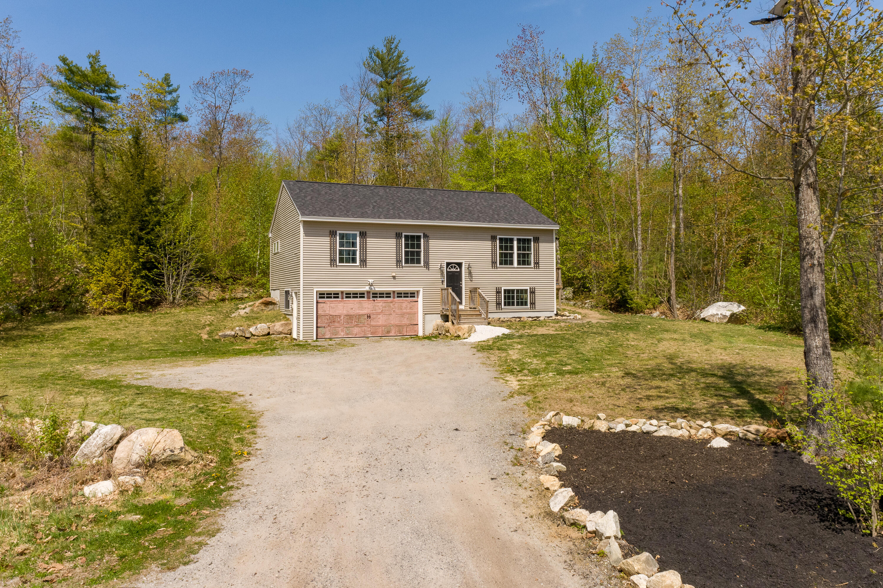 53 Jessica Way Poland ME 04274