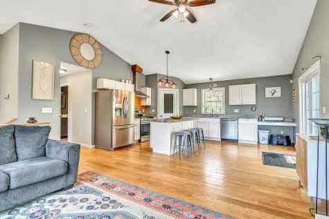 53 Jessica Way Poland ME 04274