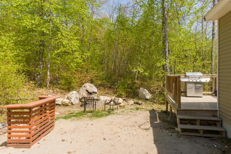53 Jessica Way Poland ME 04274