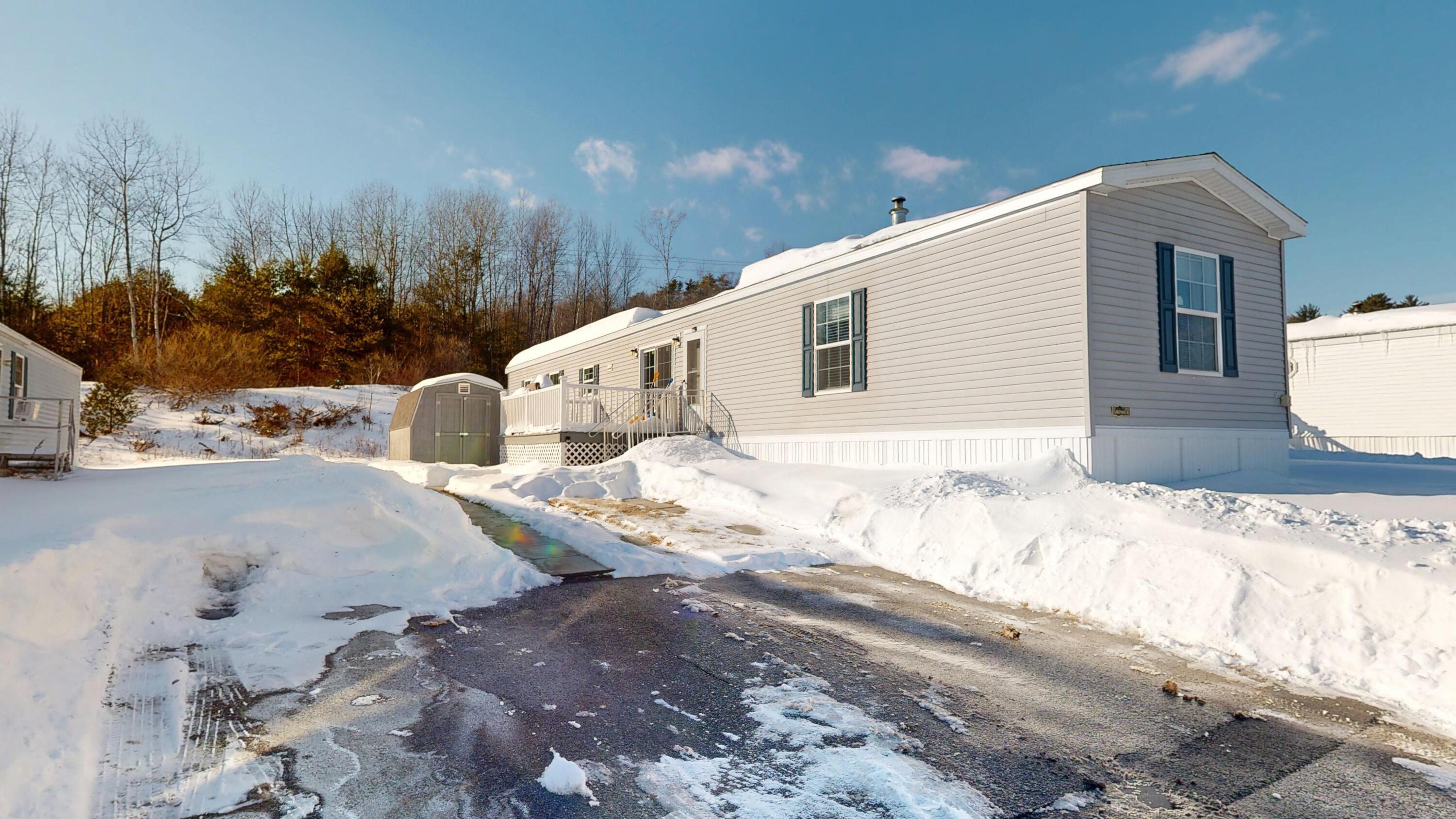 61 Oxbow Drive Lewiston ME 04240