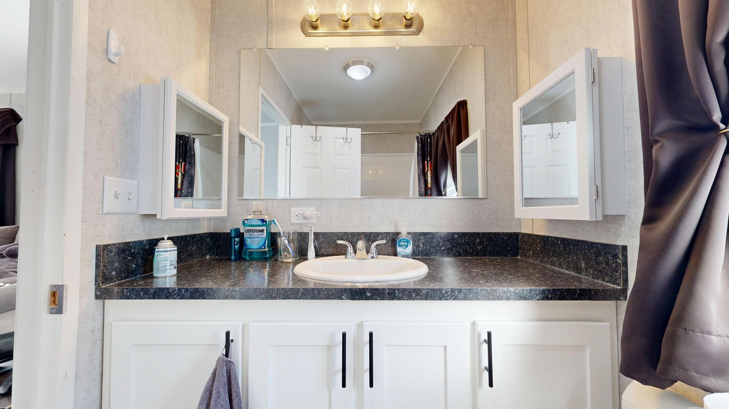 61 Oxbow Drive Lewiston ME 04240